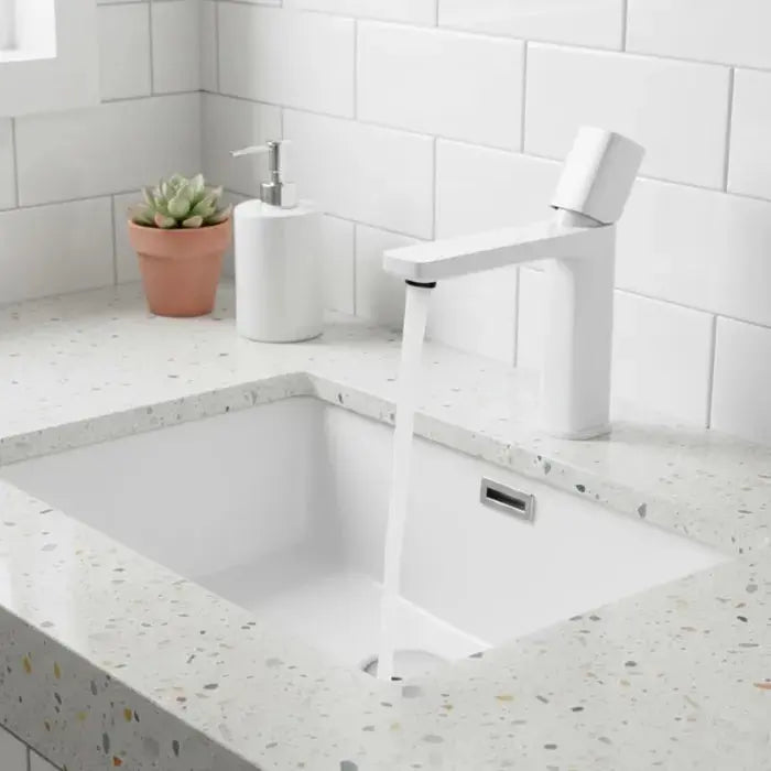 Robinet lavabo blanc mat en laiton massif Le Mitigeur