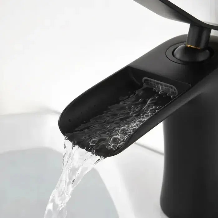 Robinet lavabo noir mat en laiton Le Mitigeur