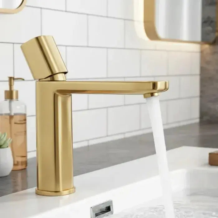 Robinet lavabo design en laiton or Le Mitigeur