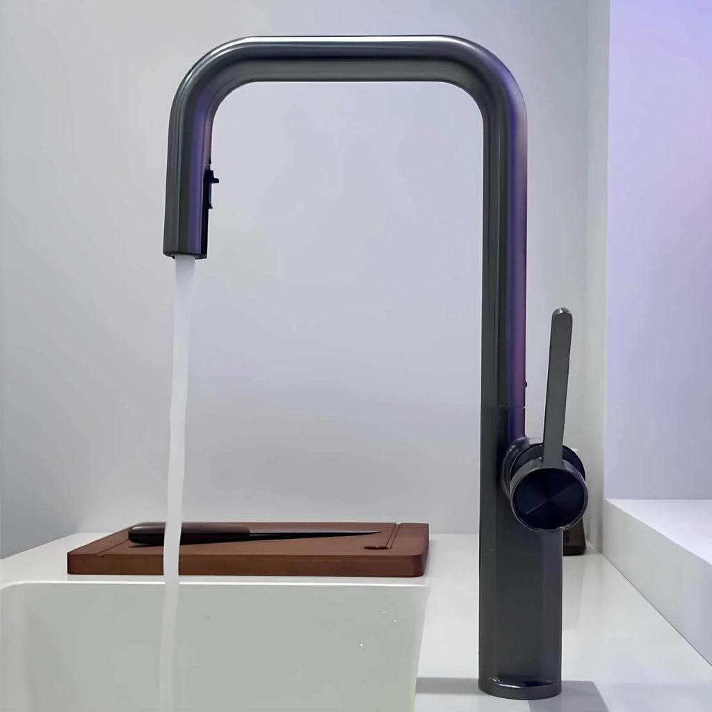 Robinet de cuisine moderne en laiton - Douchette extractible  Le Mitigeur