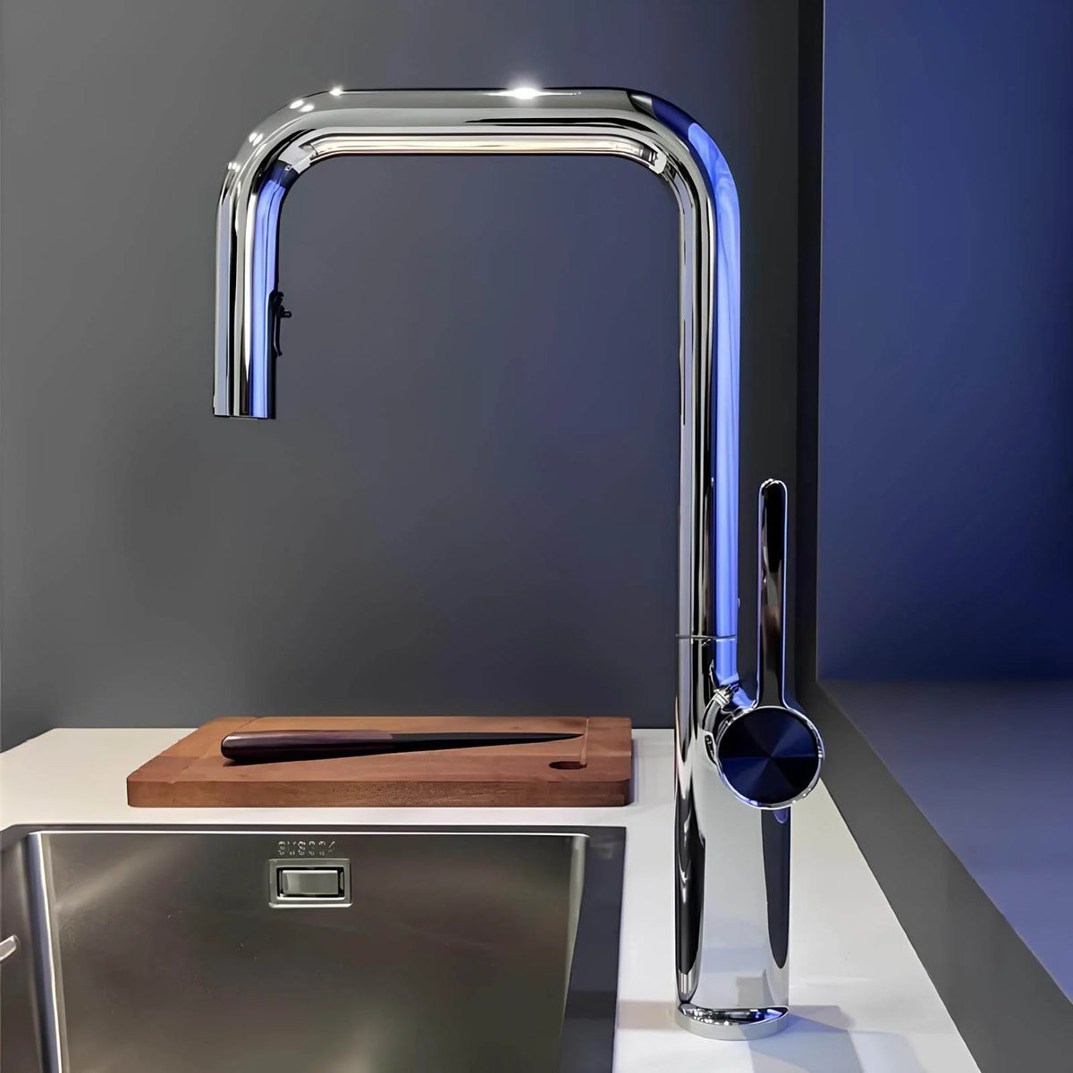 Robinet de cuisine moderne en laiton - Douchette extractible  Le Mitigeur