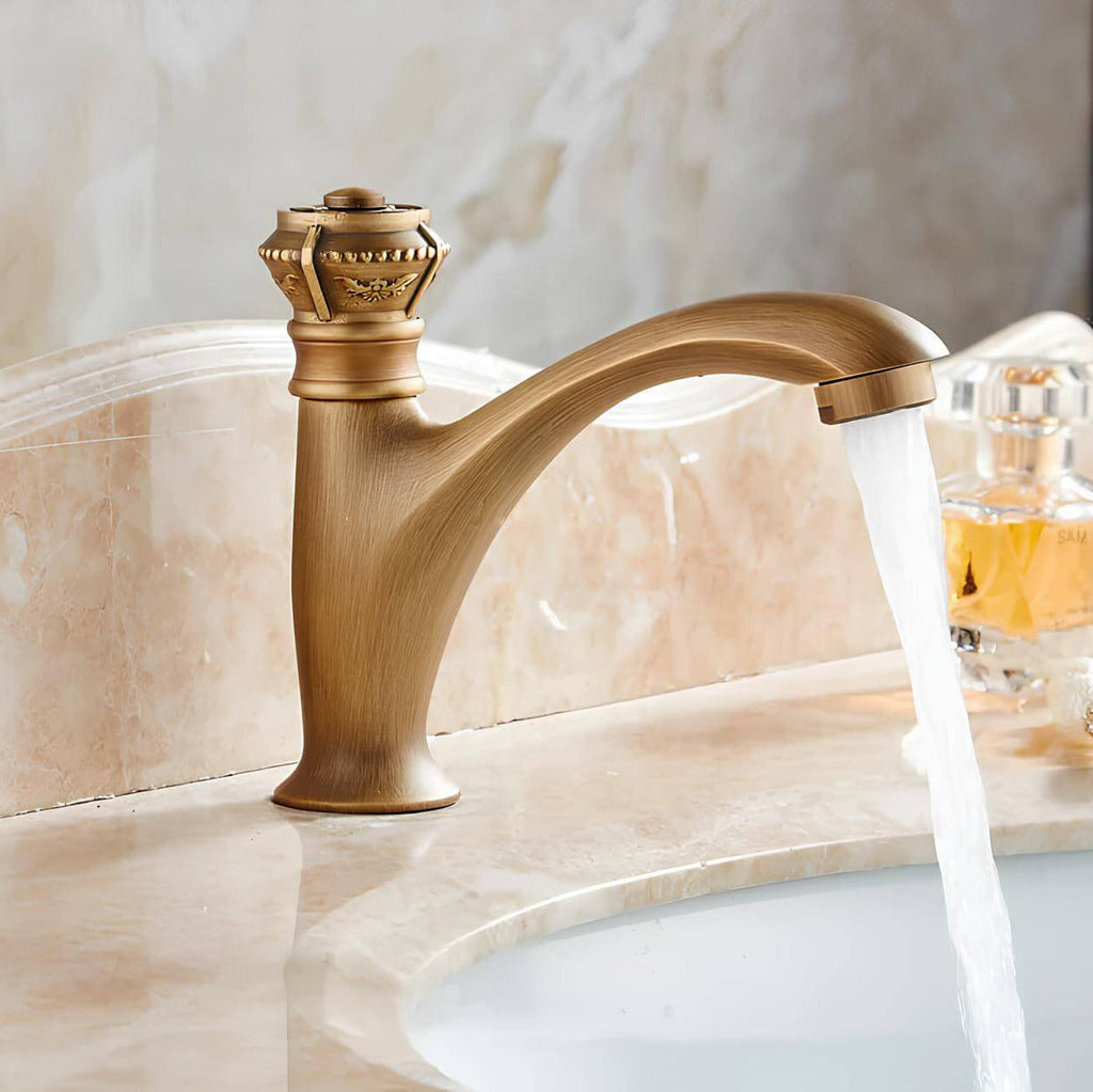 Robinet lavabo en laiton – Eau froide uniquement, finition antique  Le Mitigeur