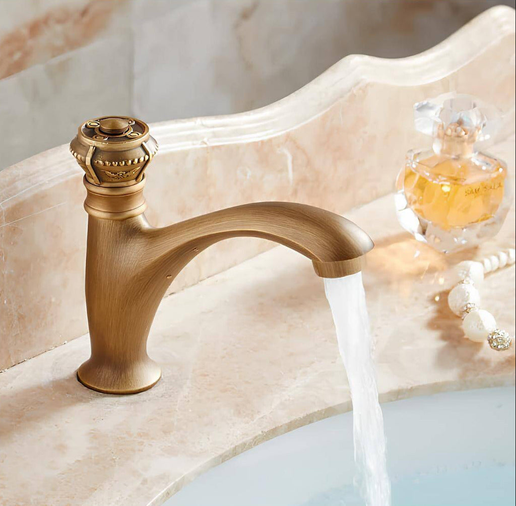 Robinet lavabo en laiton – Eau froide uniquement, finition antique  Le Mitigeur