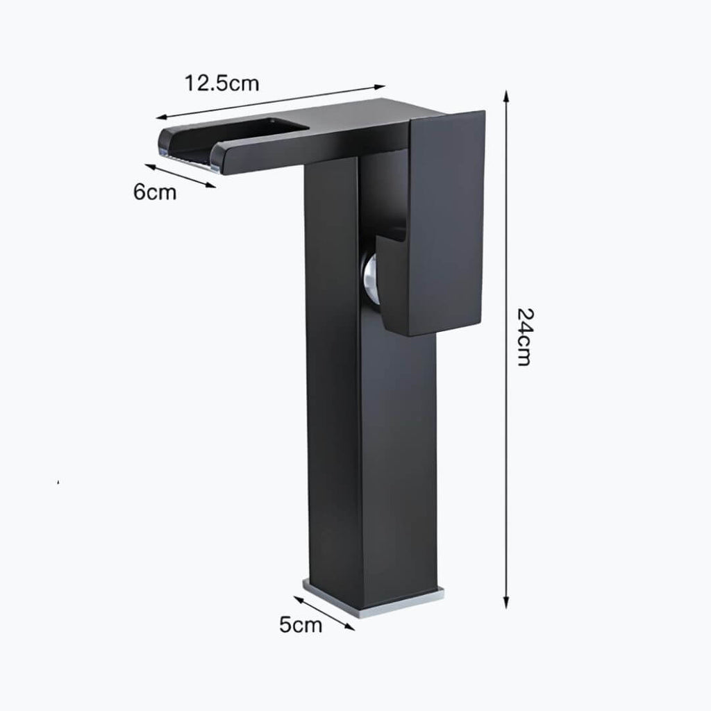 Robinet cascade à LED