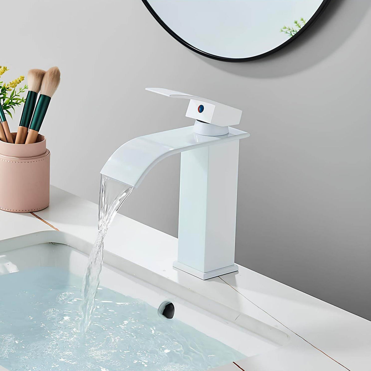 Robinet cascade lavabo - Style classique  Le Mitigeur