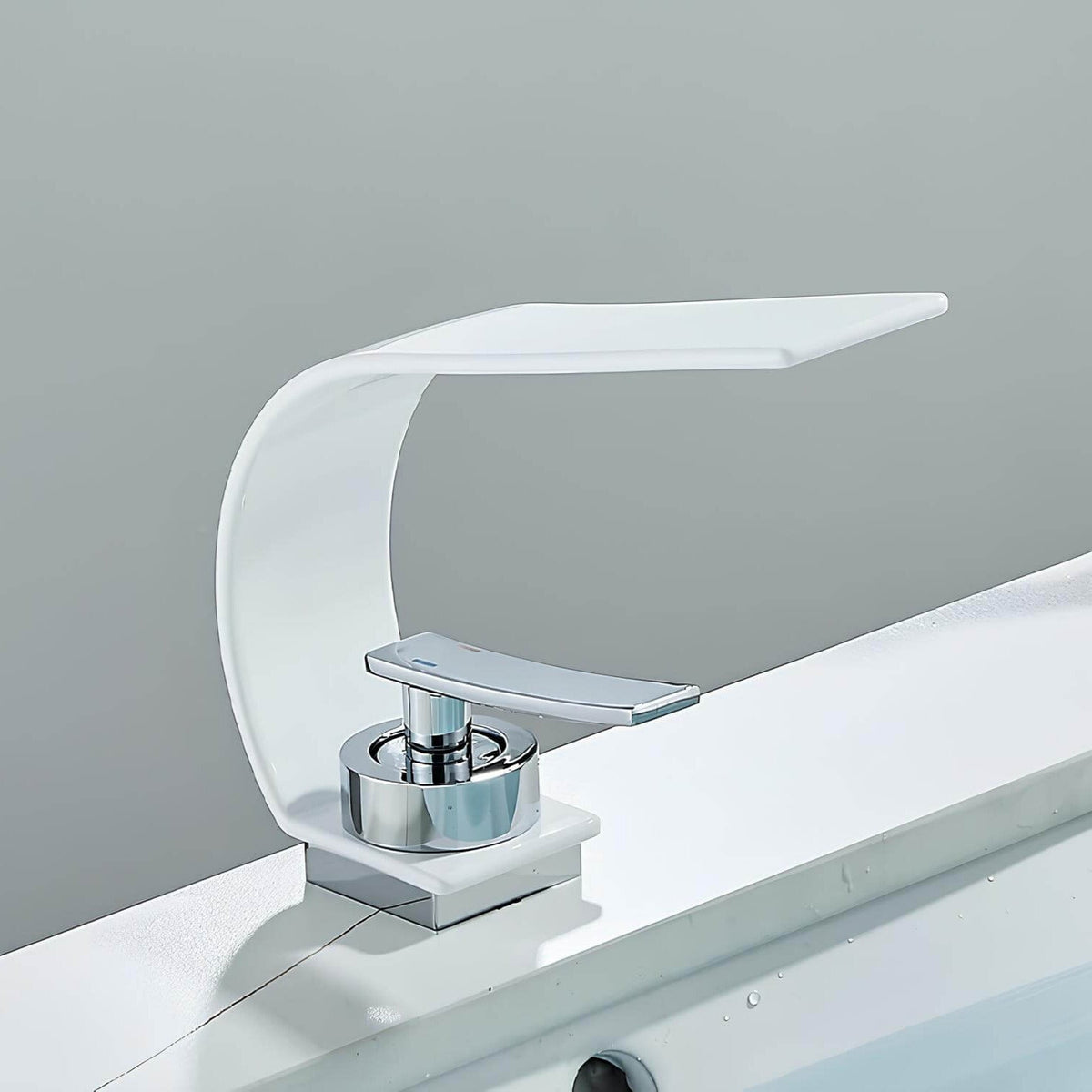 Robinet cascade design extra-fin  Le Mitigeur