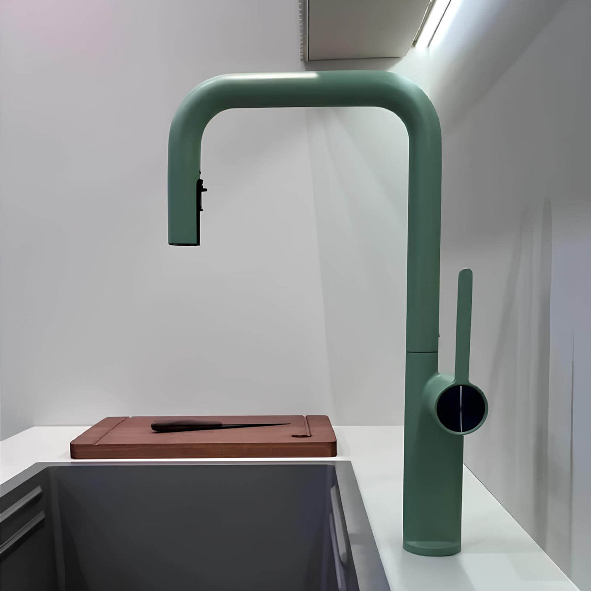 Robinet de cuisine en laiton à bec pivotant 360° – design