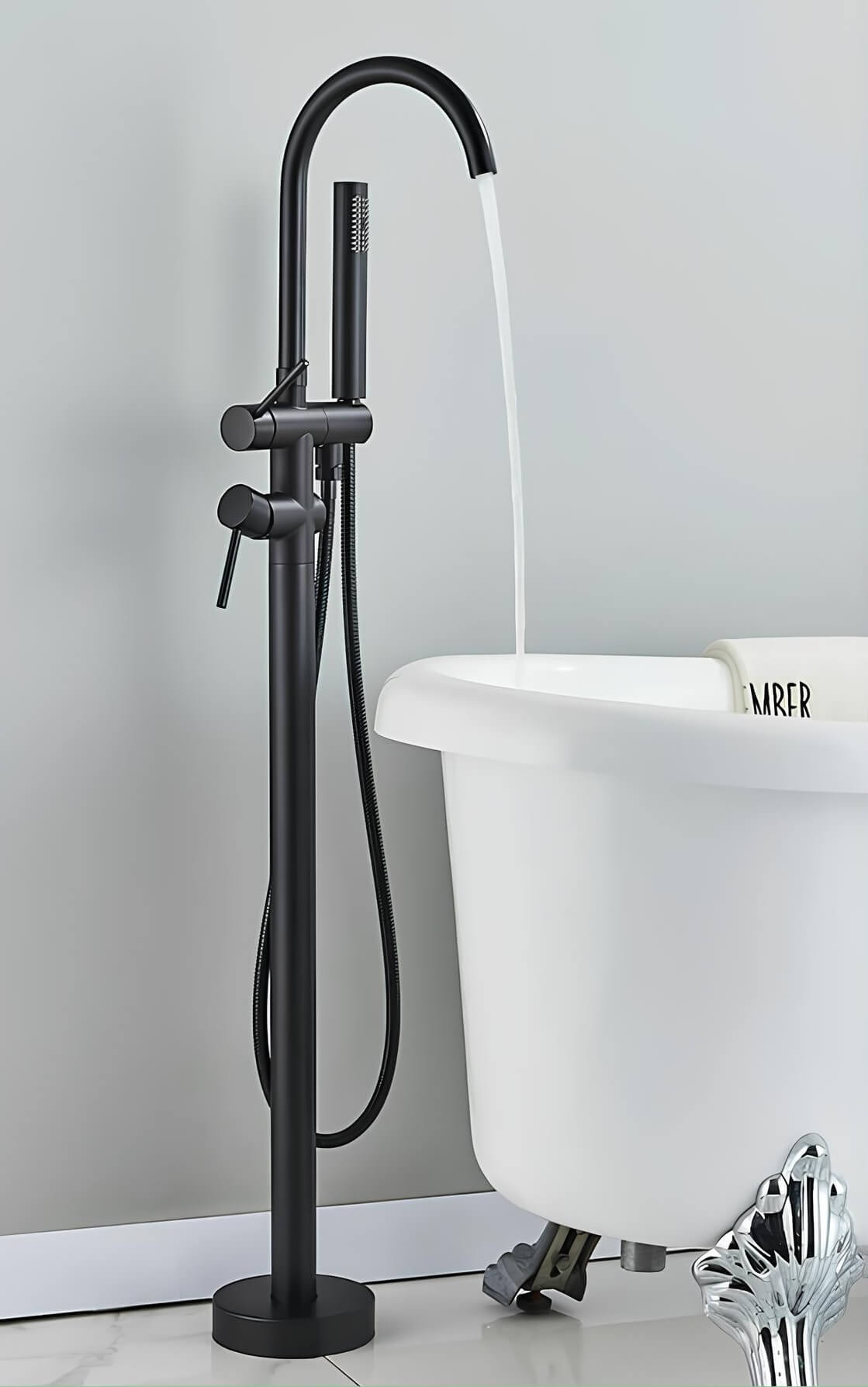 Robinet de baignoire sur pied  Le Mitigeur