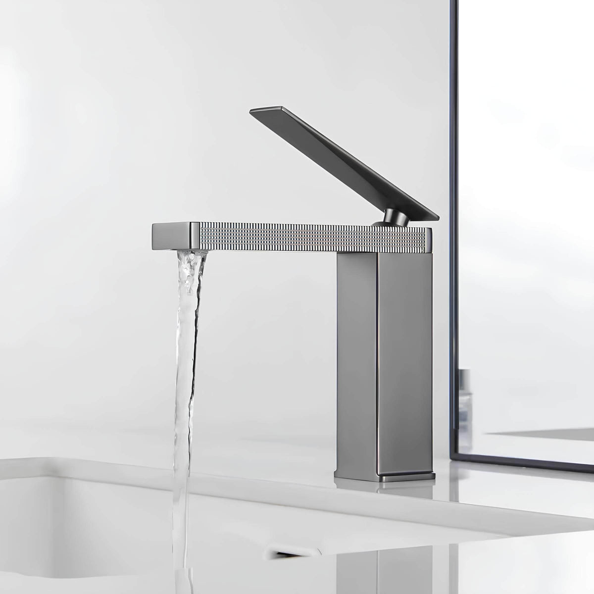 Robinet de lavabo en laiton – mitigeur compact au design épuré  Le Mitigeur