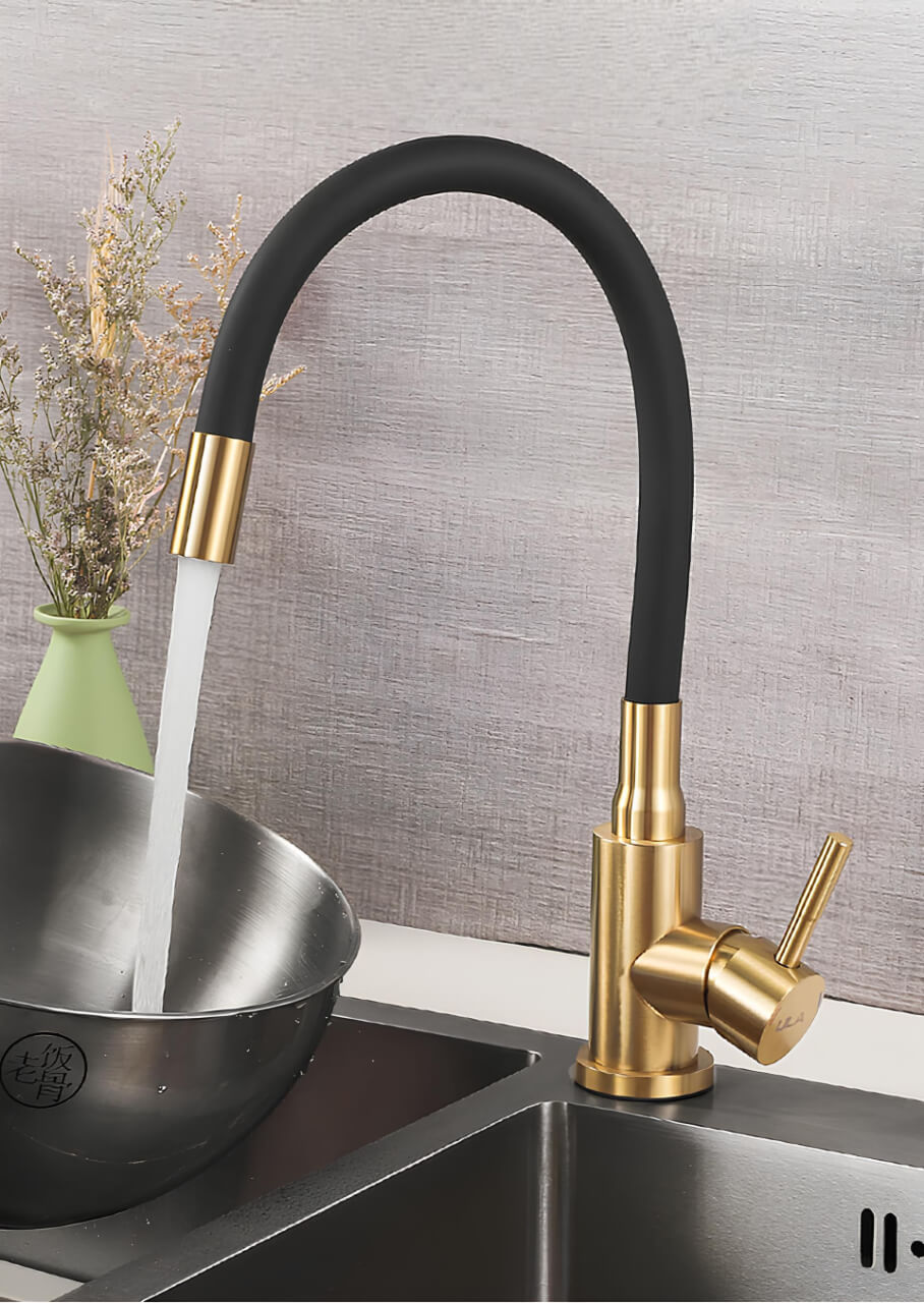 Robinet douchette flexible avec col coloré  Le Mitigeur
