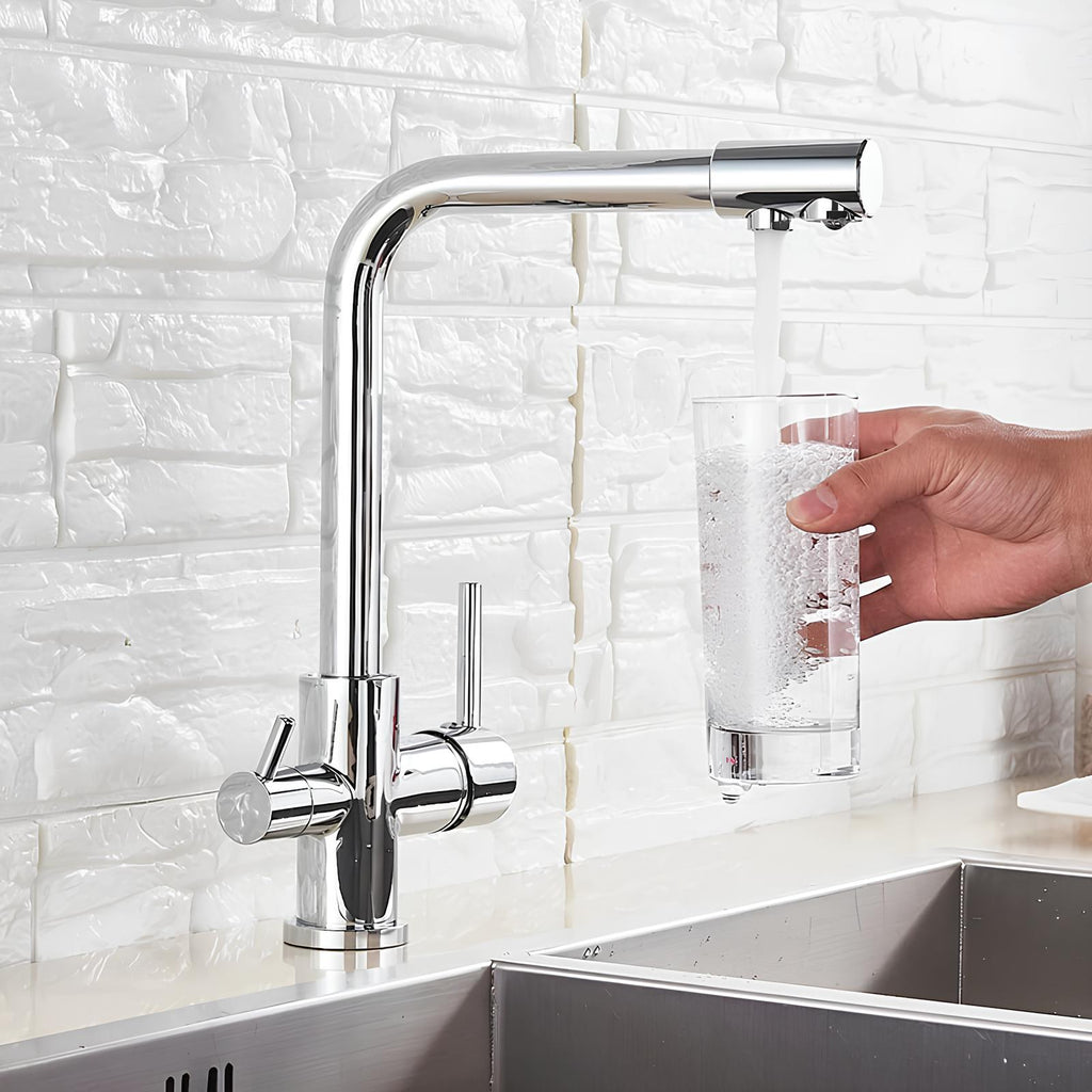 Robinet de lavabo à double sortie