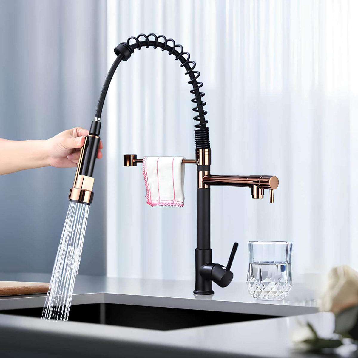 Robinet douchette multifonction - Design industriel  Le Mitigeur