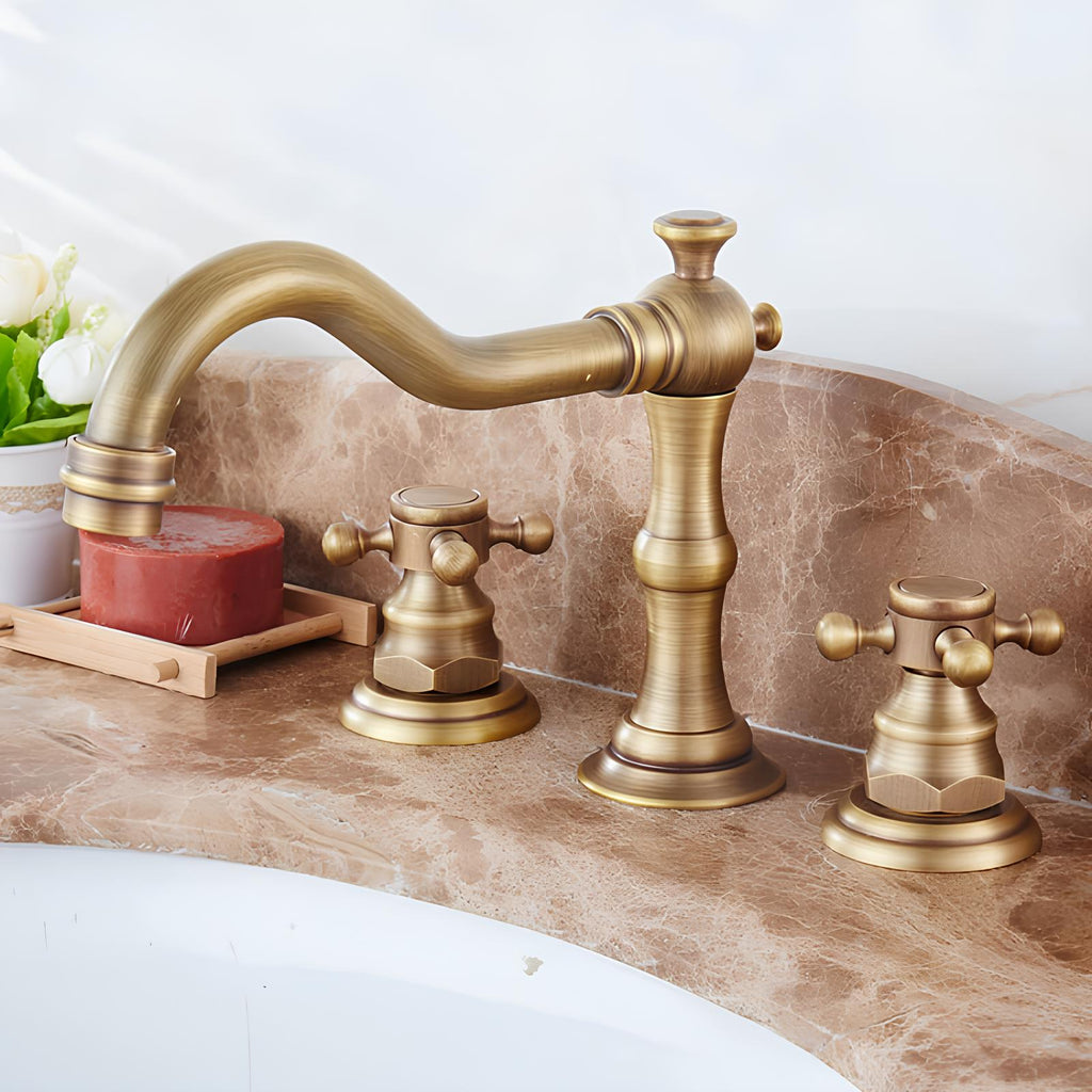 Robinet lavabo 3 trous style ancien  Le Mitigeur