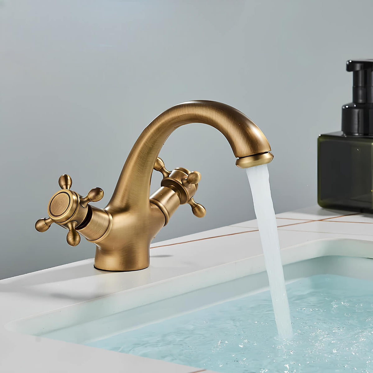 Robinet lavabo antique mélangeur  Le Mitigeur