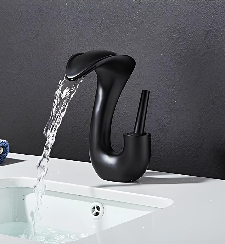 Robinet lavabo cascade compact – mitigeur design en laiton  Le Mitigeur