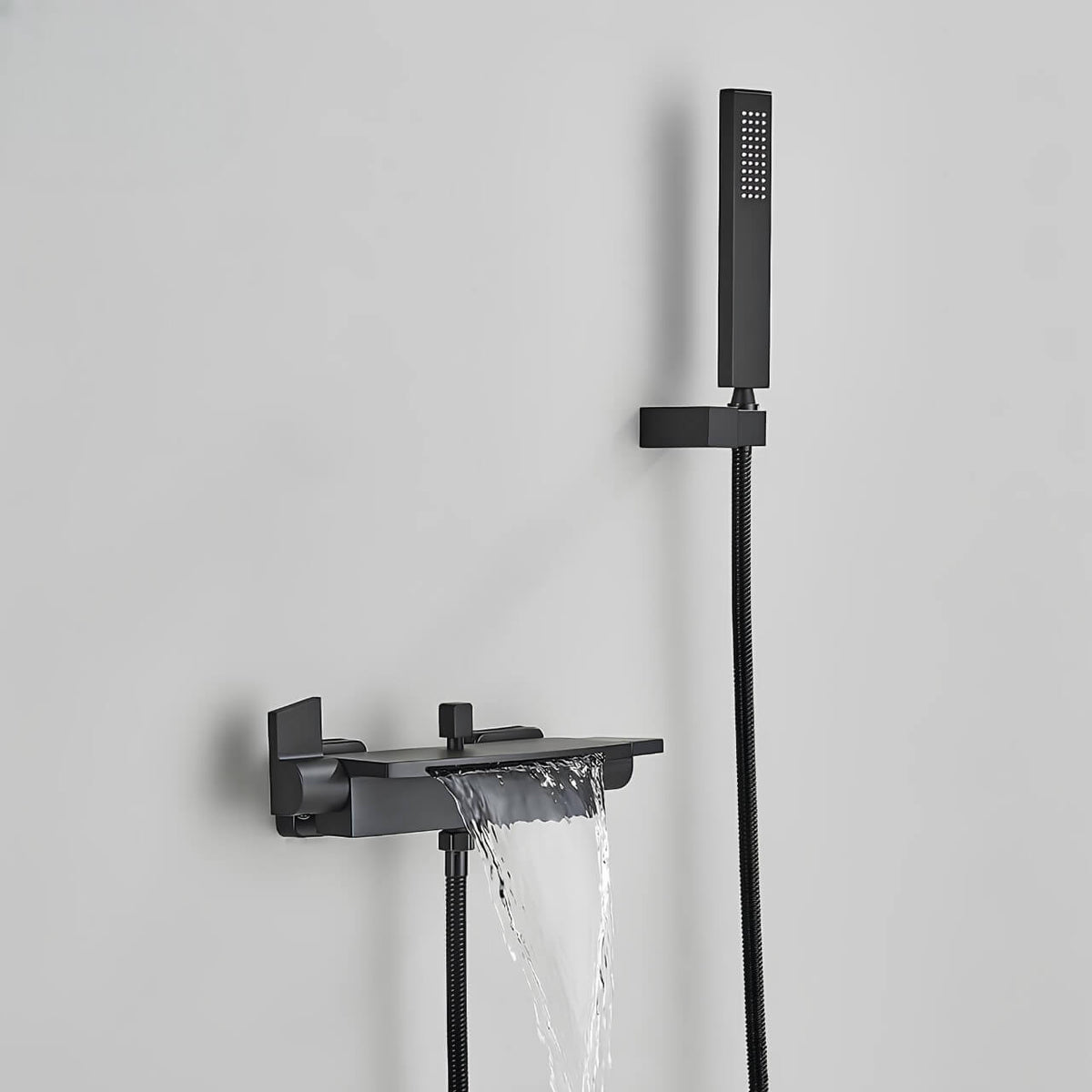 Robinet mitigeur baignoire mural –  Cascade & douchette  Le Mitigeur