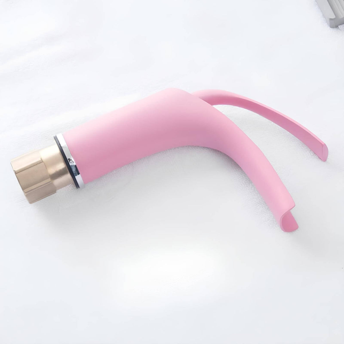 Robinet mitigeur rose en laiton – mitigeur cascade pour lavabo  Le Mitigeur