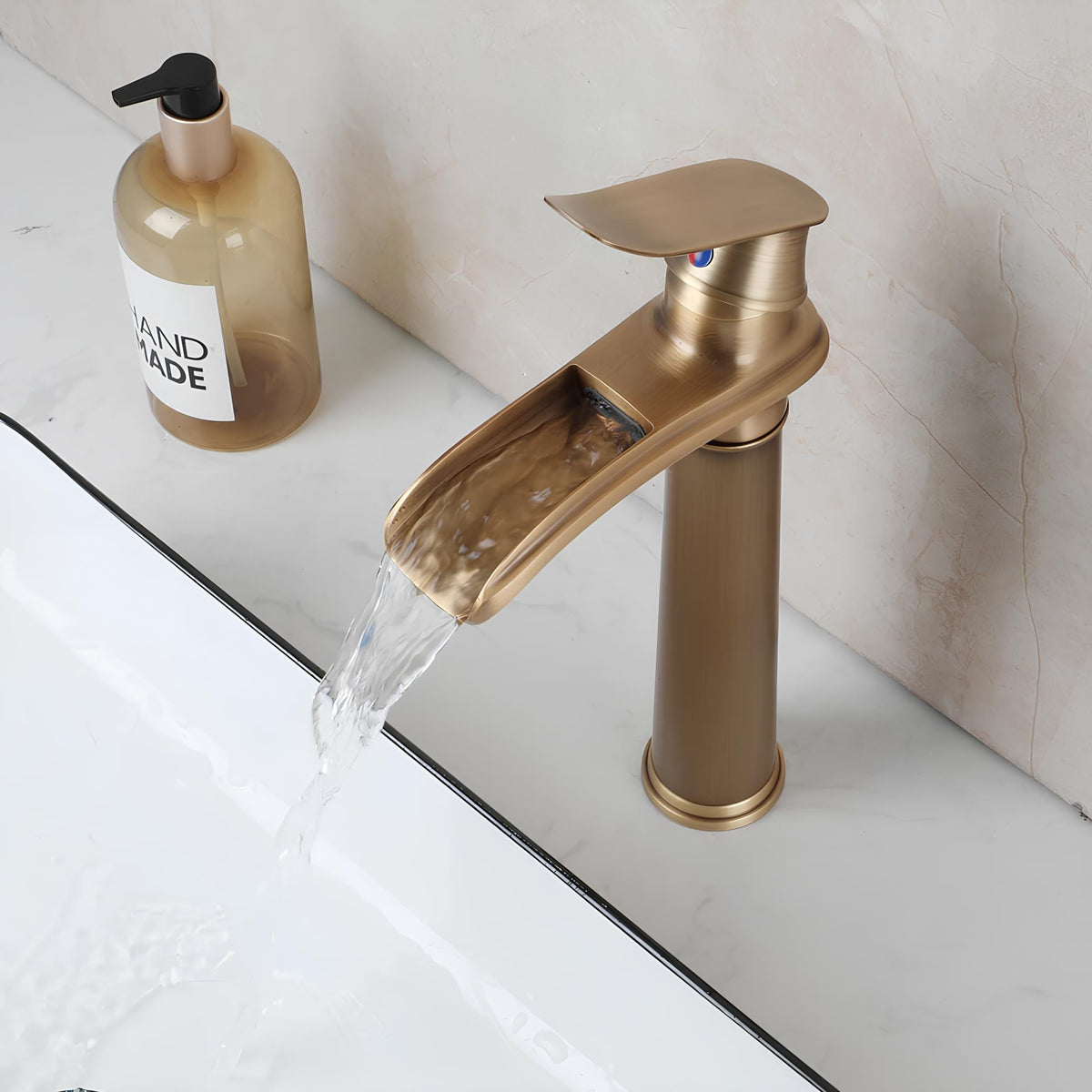 Robinet vasque cascade - Style antique  Le Mitigeur