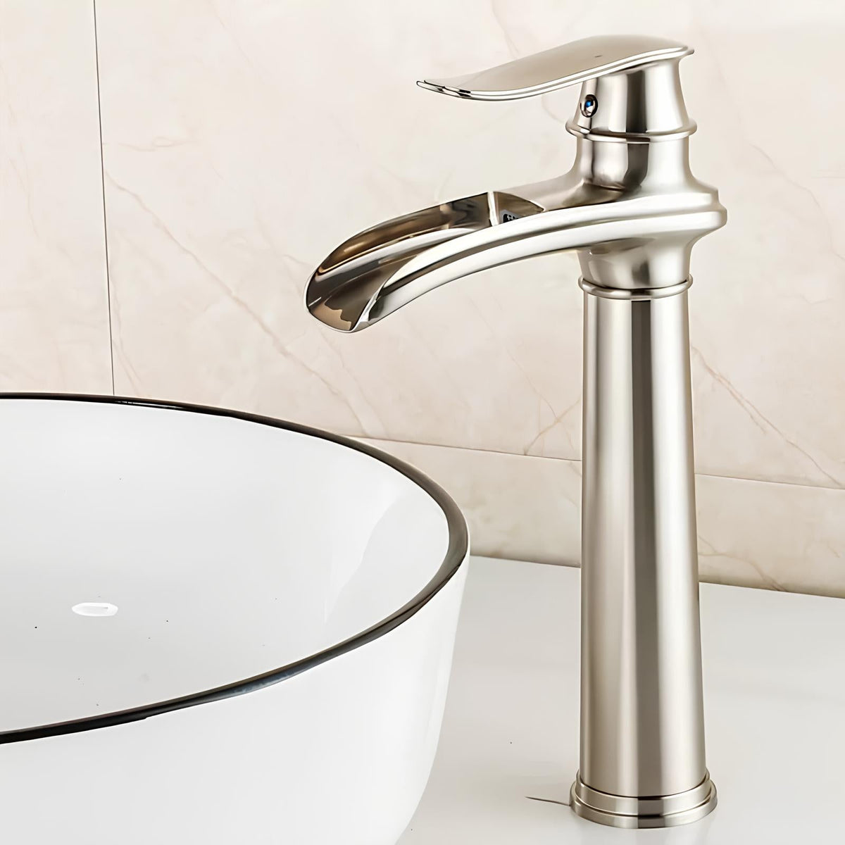 Robinet vasque cascade - Style antique  Le Mitigeur